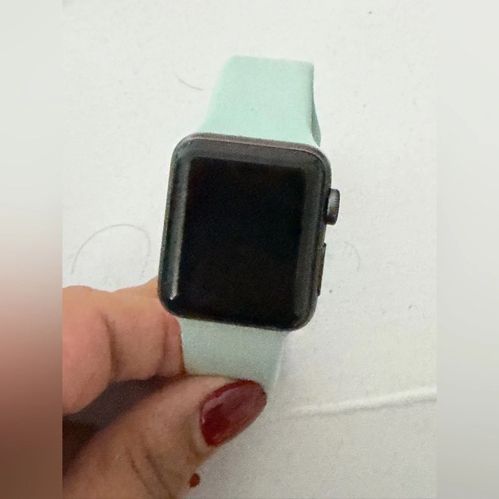 Apple watch series 3-38mm